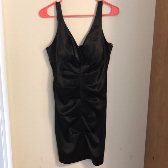 Dress Barn Dresses & Skirts - Sexy Cocktail Dress with Built-In Padding Dress Barn Dresses & Skirts - Sexy Cocktail Dress with Built-In Padding